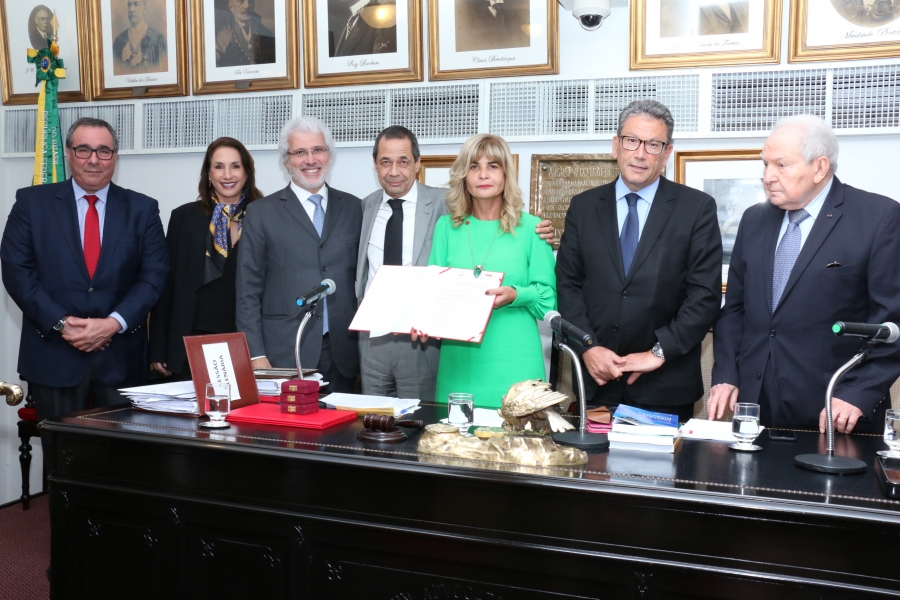 Da esq. para a dir., João Carlos Castellar, Marcia Dinis, Carlos Eduardo Machado, Alexandre Dumans, Rita Cortez, Antonio Laért Vieira Junior e Bernardo Cabral